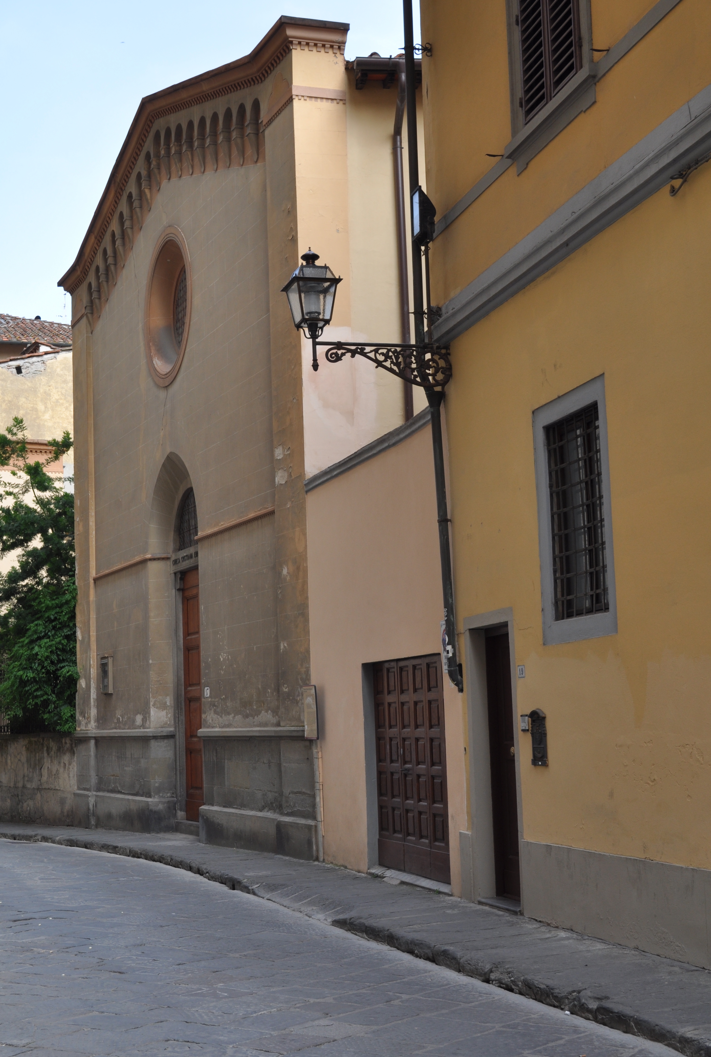 chiesa_dei_fratelli1.jpg
